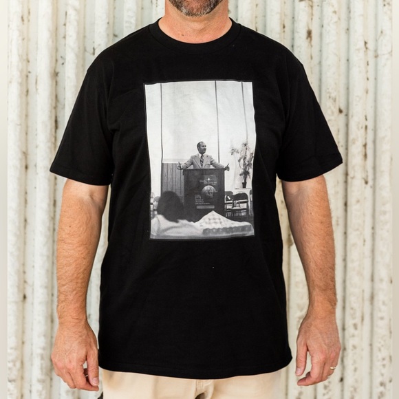 NWOT Stay Focused Black T-Shirt (M) - Picture 2 of 3